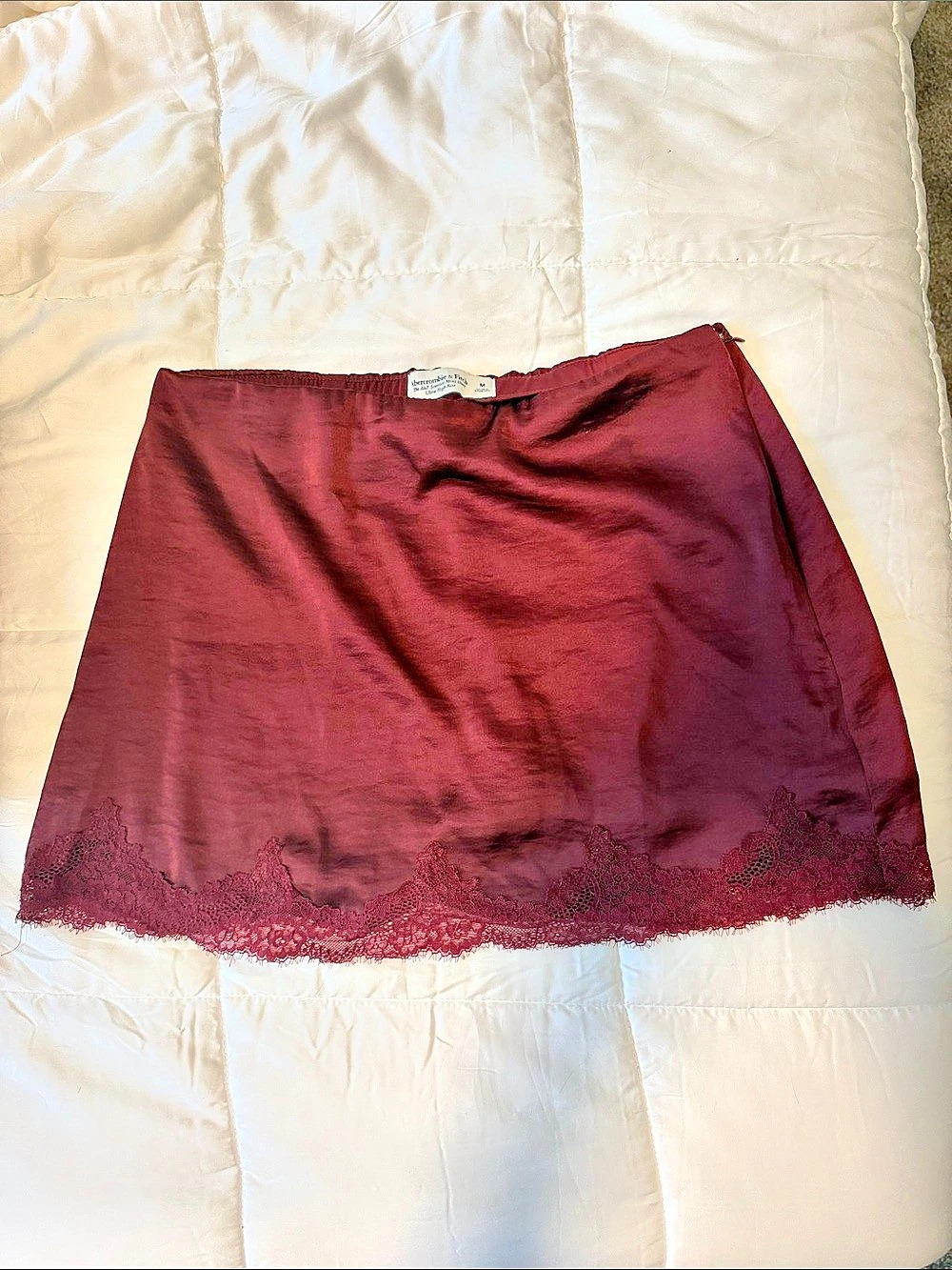 Abercrombie & Fitch Ultra High Rise Lace & Satin Mini Skort Burgundy
